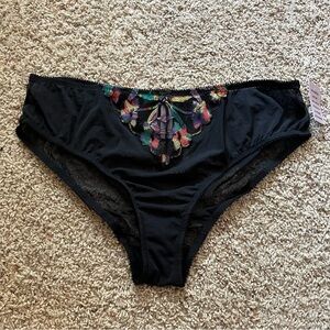 Floral Embroidered Black Panties